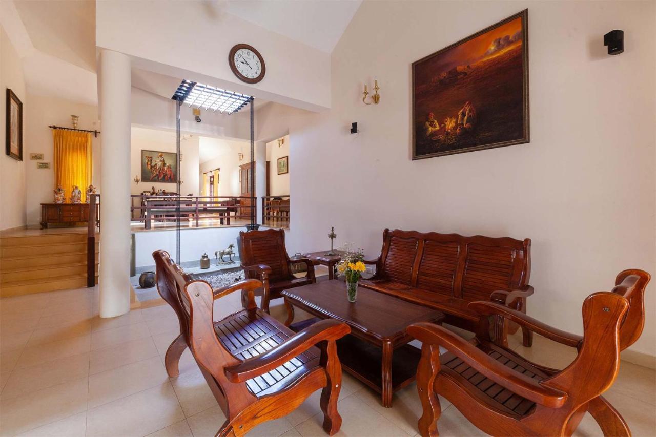 Crystal Homestay By Veo - Part Of Stayvista Madikeri Εξωτερικό φωτογραφία