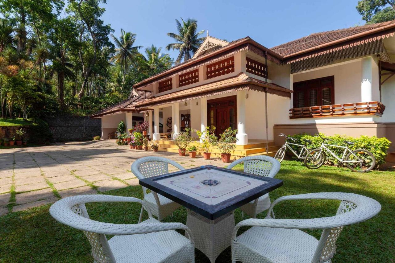 Crystal Homestay By Veo - Part Of Stayvista Madikeri Εξωτερικό φωτογραφία